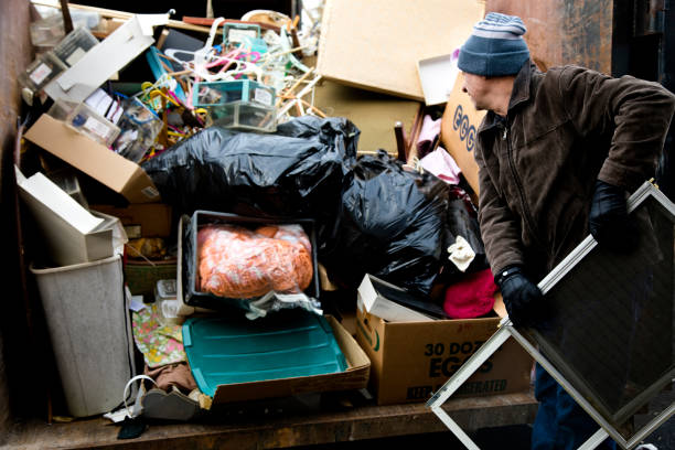 Best Yard Waste Removal  in Highland, IN